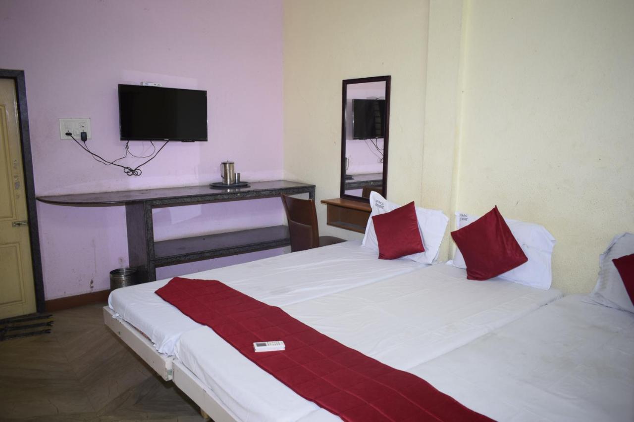 Pms Guest House Pondicherry Esterno foto