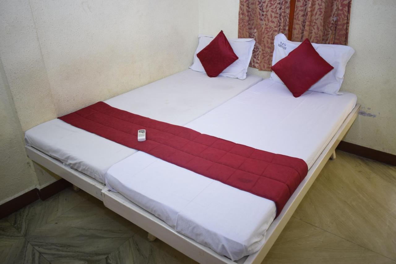 Pms Guest House Pondicherry Esterno foto
