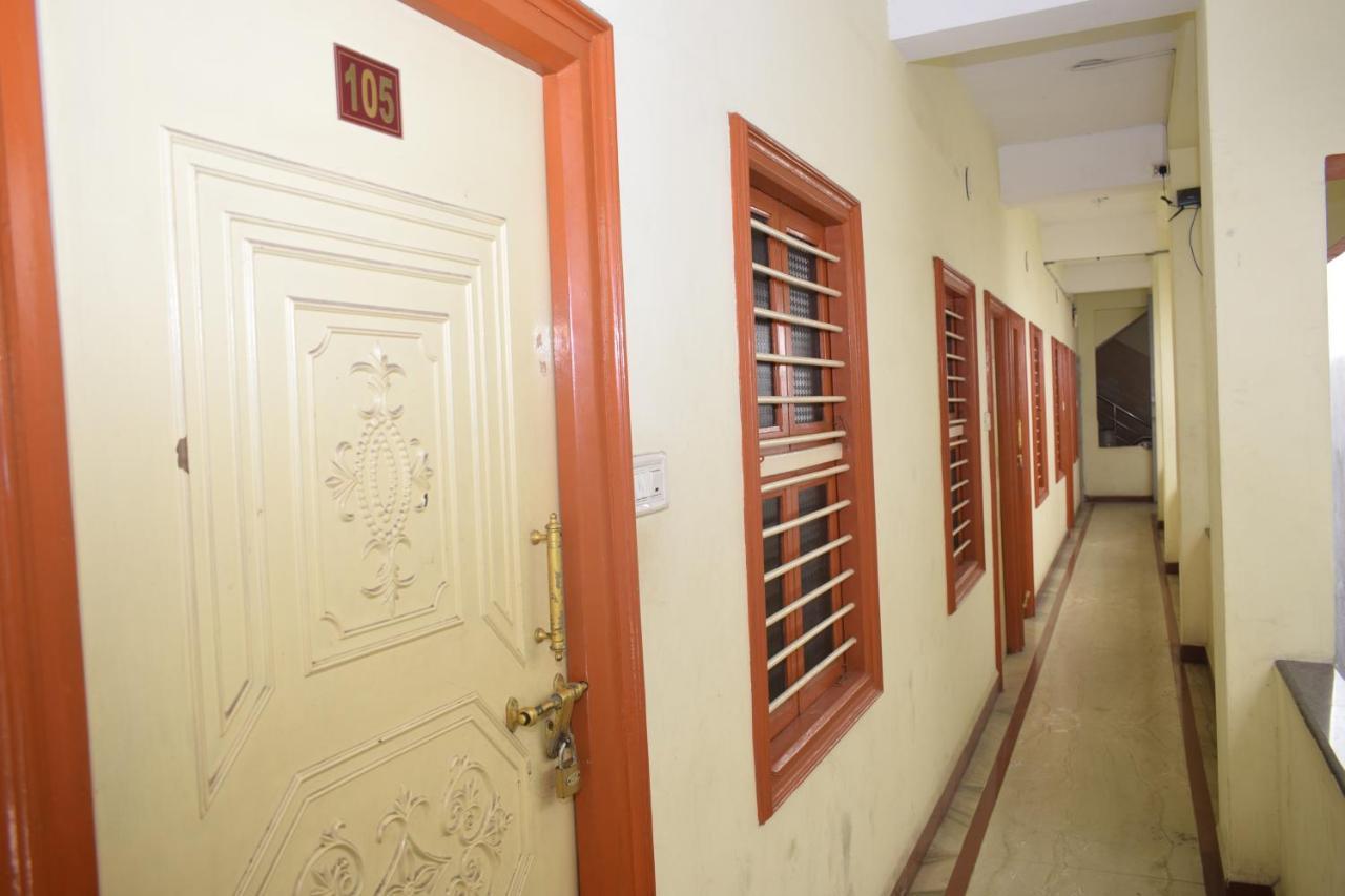 Pms Guest House Pondicherry Esterno foto